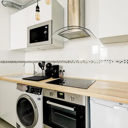 Lägenhet Bnbnook - Bright 1br Near Arc De Triomphe Paris
